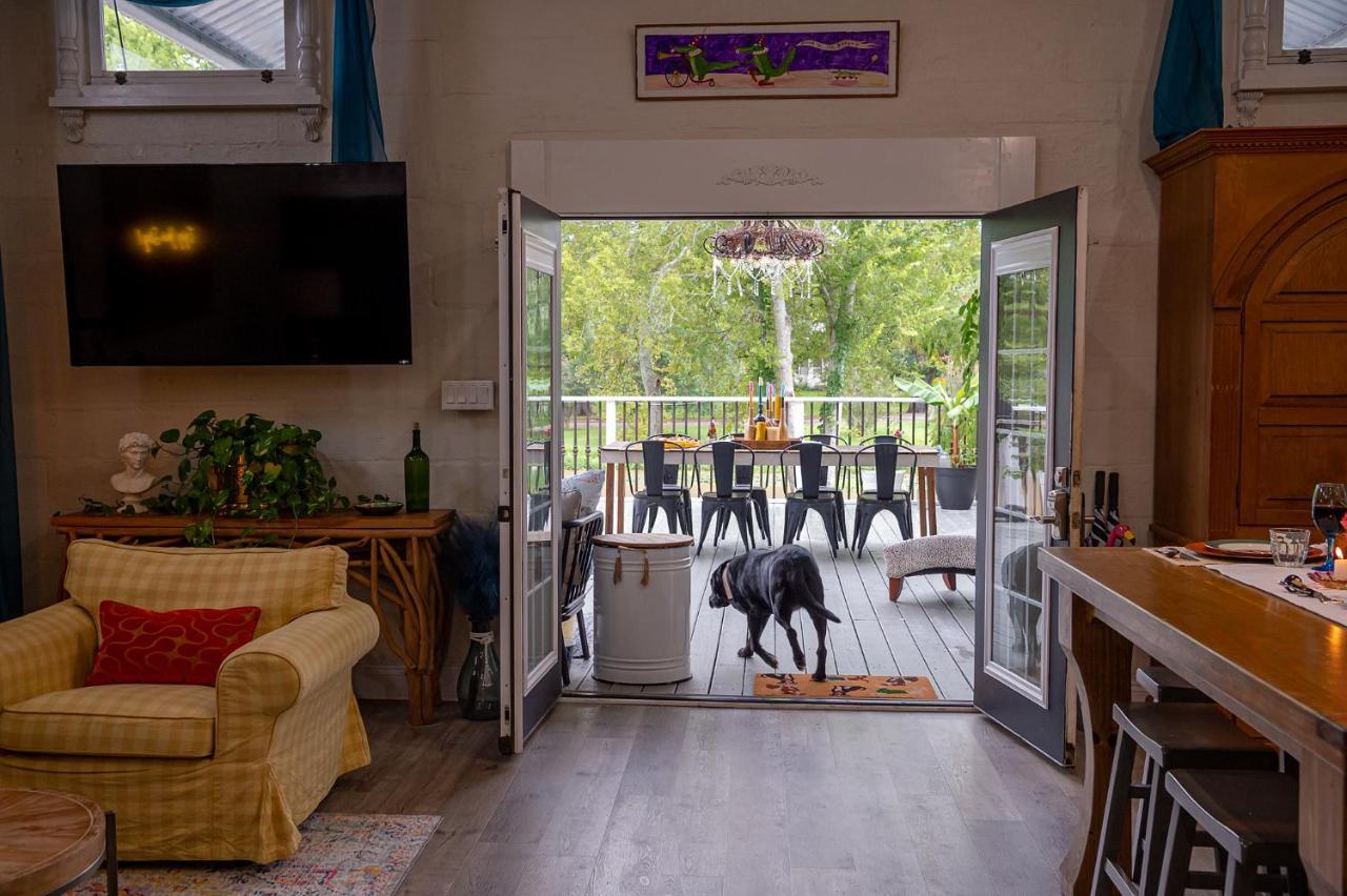 Chateau Royale, Pet Friendly, On Bayou, Downtown! New Iberia Exteriör bild